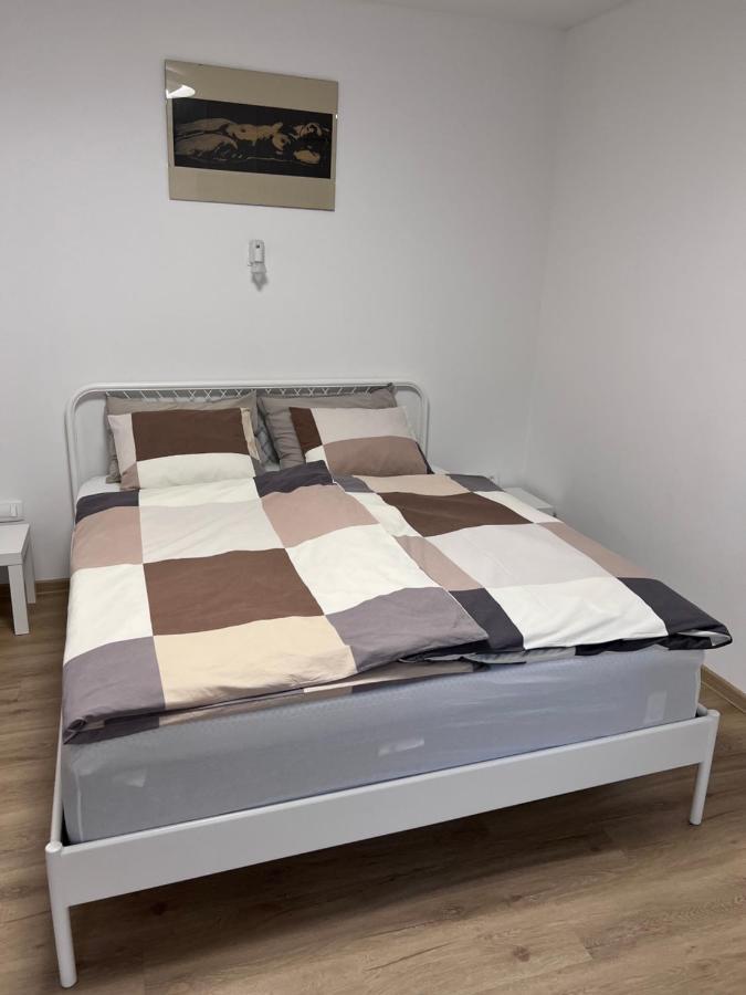 Stara Jezica Apartments With Wifi Ljubljana Bagian luar foto